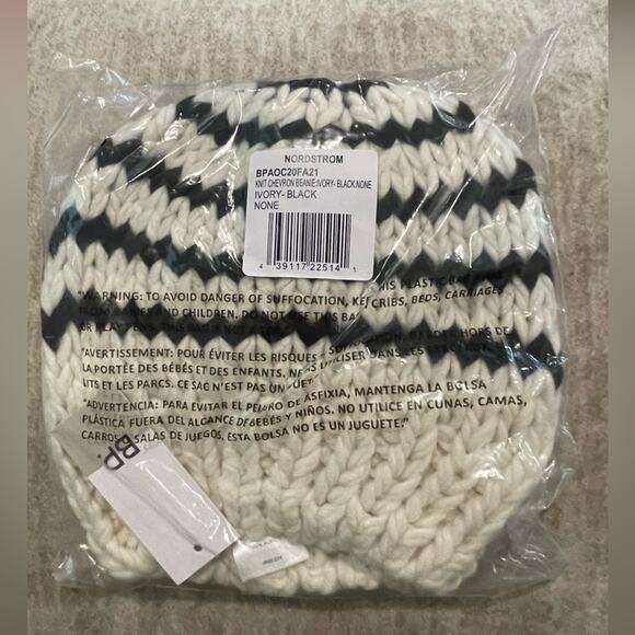 BP. NORDSTROM Women's Knit Chevron Beanie in Ivory Black One Size - Picture 2 of 4